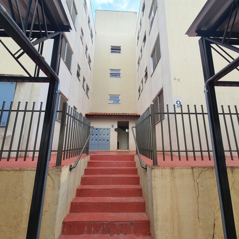 Apartamento para locacao no Vila Bosque em Maringa com 52,5m² por R$ 1.200,00
