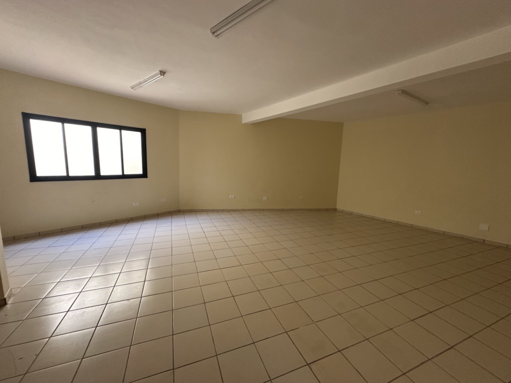 Cjto Comercial/sala para locacao no Centro em Sarandi com 60m² por R$ 1.200,00