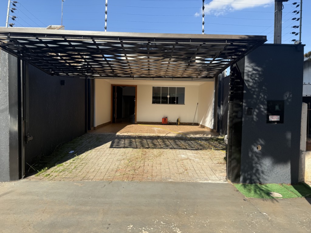 Casa Residencial para locacao no Jardim Alvorada em Maringa com 300m² por R$ 3.900,00