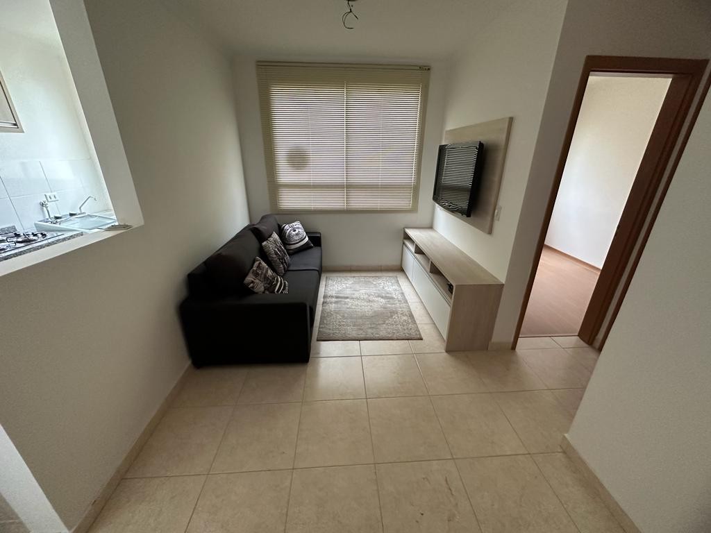 Apartamento para locacao no Jardim das Estacoes em Maringa com 69,9m² por R$ 1.800,00