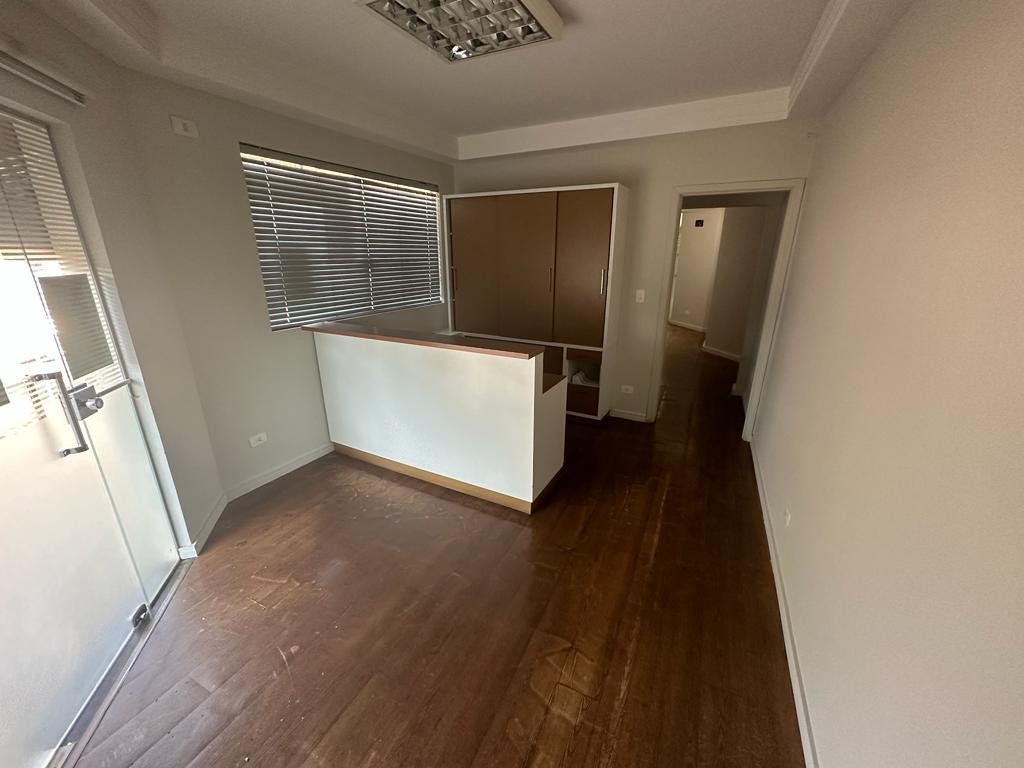 Cjto Comercial/sala para locacao no Zona 05 em Maringa com 120m² por R$ 4.000,00