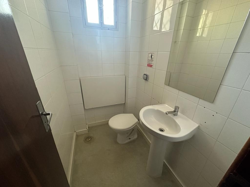 Cjto Comercial/sala para locacao no Zona 05 em Maringa com 120m² por R$ 4.000,00