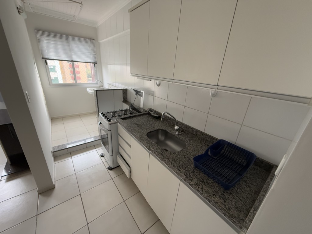 Apartamento para locacao no Zona 07 em Maringa com 78m² por R$ 1.500,00