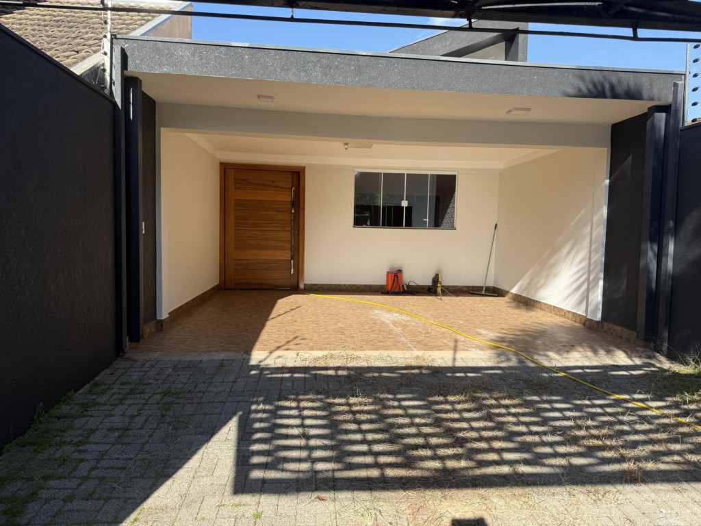 Casa Residencial para locacao no Jardim Alvorada em Maringa com 300m² por R$ 3.500,00