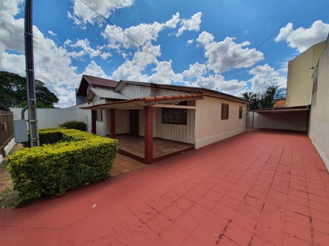 Casa Residencial para venda no Zona 02 em Maringa com 335,07m² por R$ 650.000,00