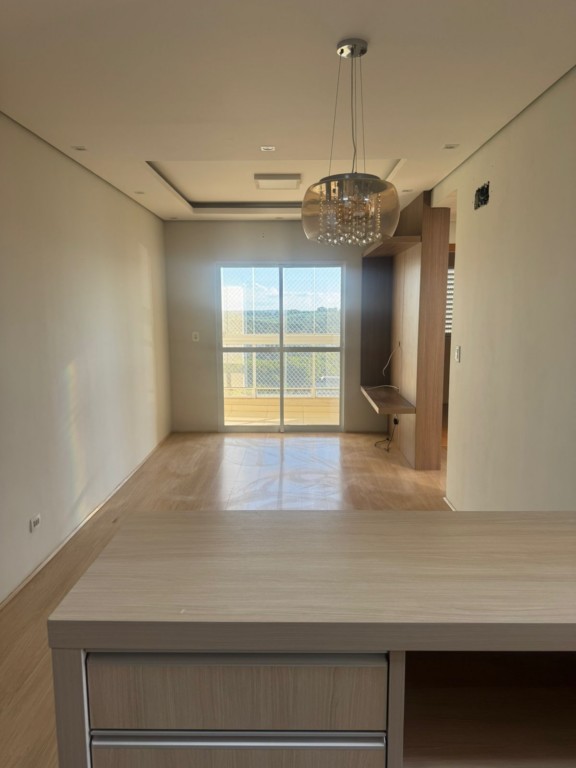 Apartamento para locacao no Vila Marumby em Maringa com 125,32m² por R$ 2.300,00