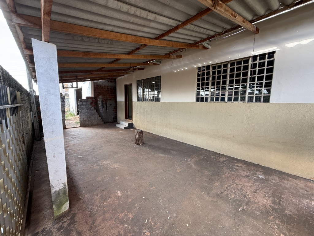 Casa Residencial para venda no Jardim Tropical em Maringa com 350m² por R$ 370.000,00