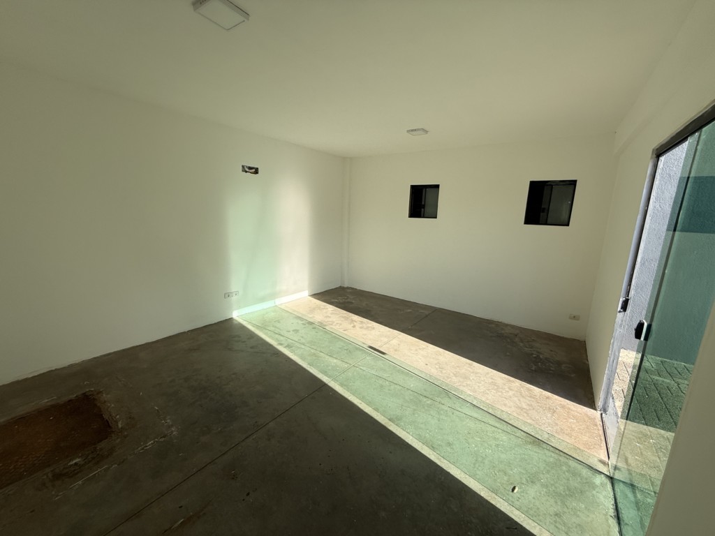 Barracão_galpão para locacao no Loteamento Alto da Boa Vista em Maringa com 328,9m² por R$ 6.000,00