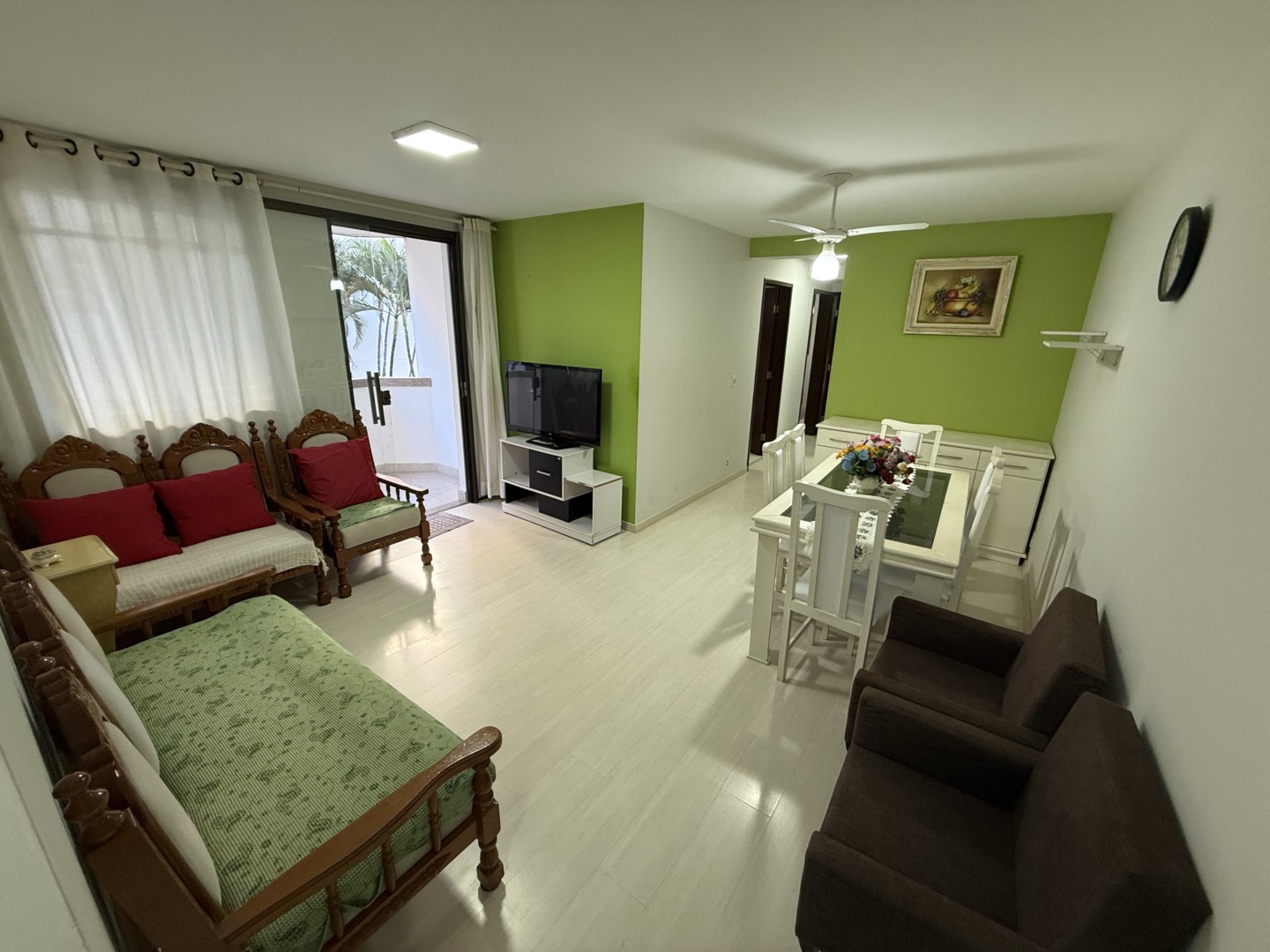Apartamento para venda no Zona 09 em Maringa com 135m² por R$ 440.000,00