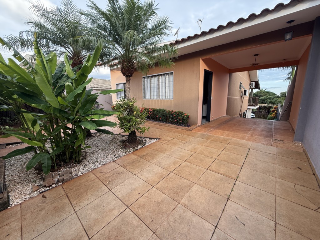 Casa Residencial para venda no Zona 04 em Maringa com 513,6m² por R$ 1.490.000,00