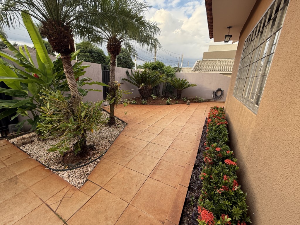 Casa Residencial para venda no Zona 04 em Maringa com 513,6m² por R$ 1.490.000,00