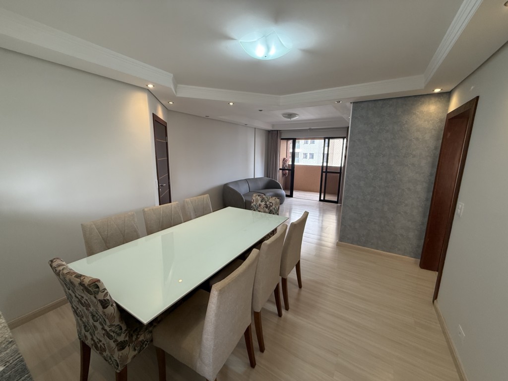 Apartamento para locacao no Chacara Paulista em Maringa com 172m² por R$ 3.300,00