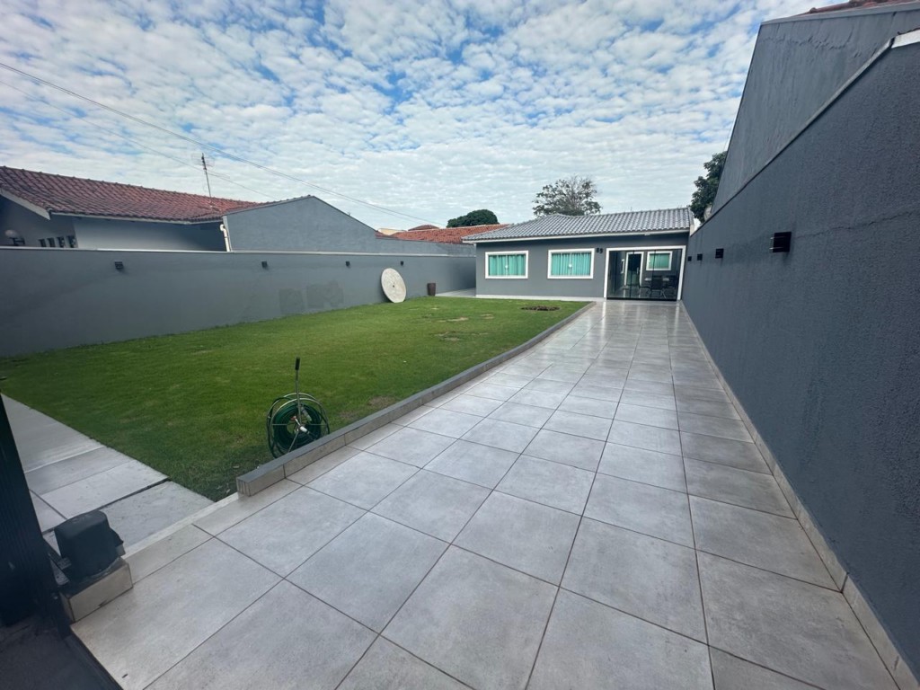 Casa Residencial para venda no Parque das Grevileas em Maringa com 360m² por R$ 850.000,00
