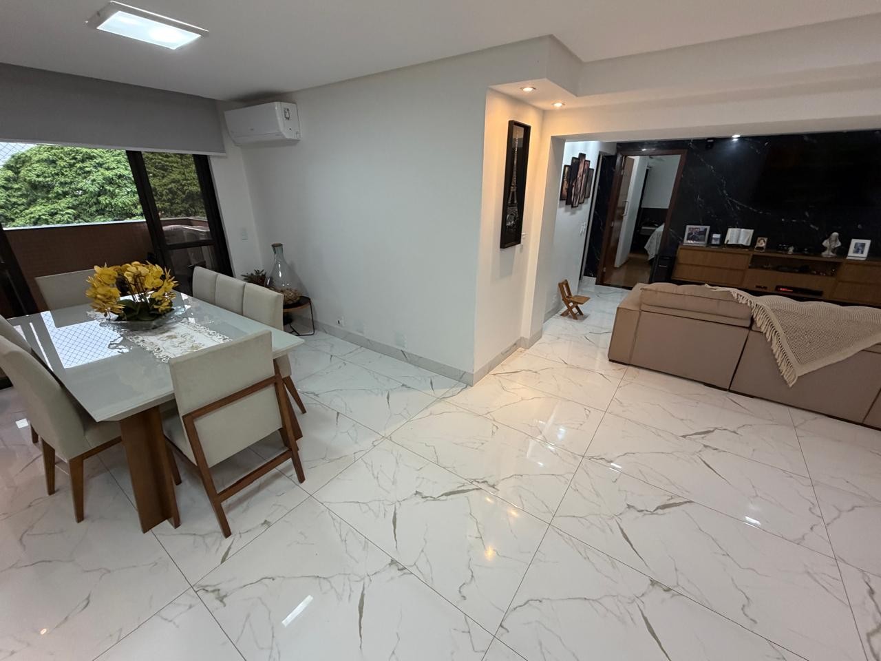 Apartamento para venda no Chacara Paulista em Maringa com 172m² por R$ 930.000,00