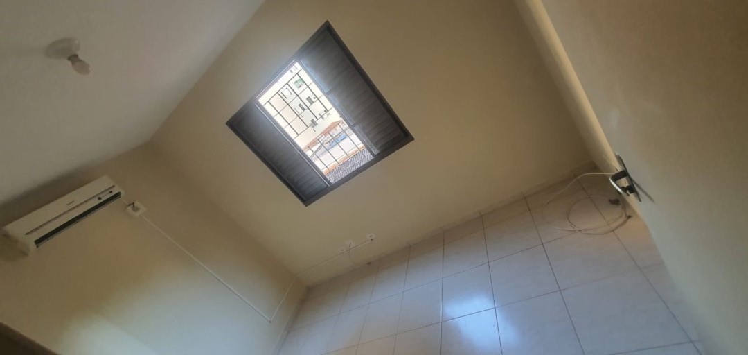 Apartamento para locacao no Zona 07 em Maringa com 45m² por R$ 1.400,00