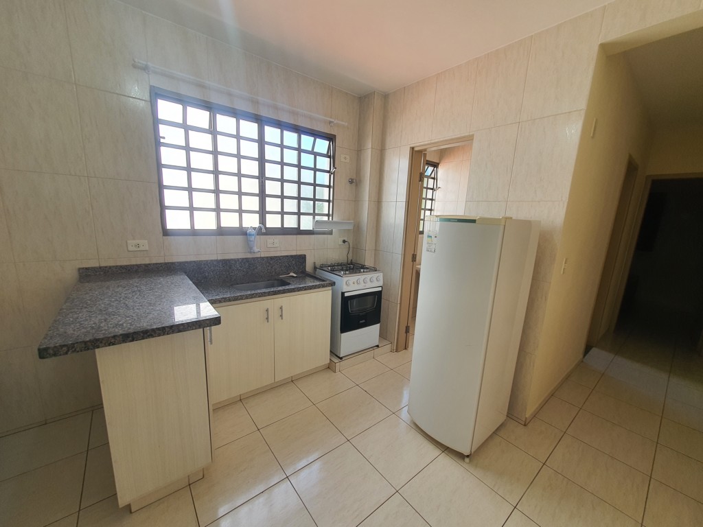 Apartamento para locacao no Zona 07 em Maringa com 0m² por R$ 1.500,00