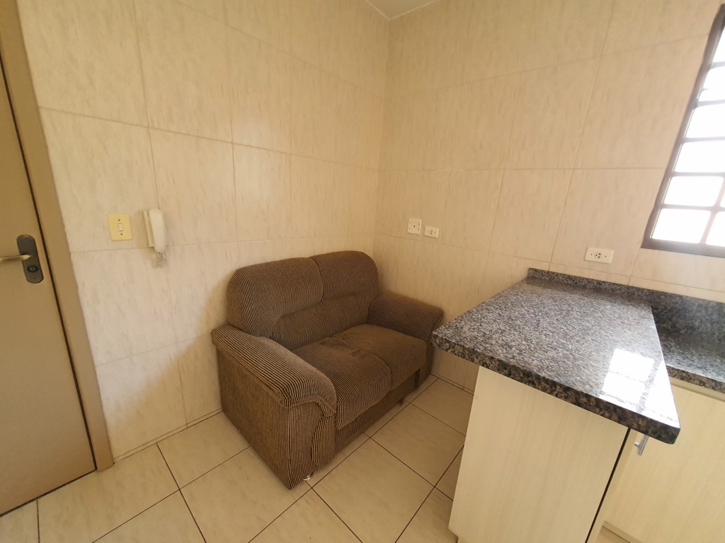 Apartamento para locacao no Zona 07 em Maringa com 0m² por R$ 1.500,00