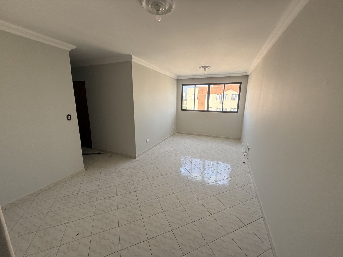 Apartamento para venda no Vila Marumby em Maringa com 98,98m² por R$ 320.000,00