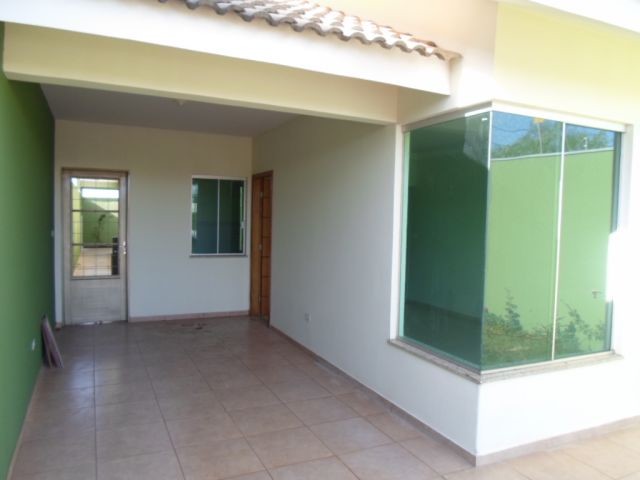 Casa Residencial para locacao no Jardim Tres Lagoas em Maringa com 0m² por R$ 920,00