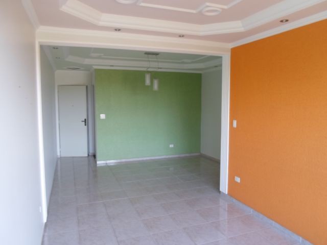 Apartamento para locacao no Zona 02 em Maringa com 0m² por R$ 1.000,00