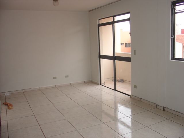 Apartamento para locacao no Zona 07 em Maringa com 0m² por R$ 1.100,00