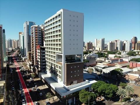 Apartamento para locacao no Zona 01 em Maringa com 83m² por R$ 2.100,00