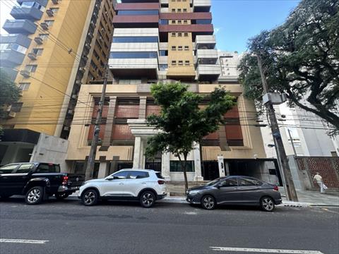 Apartamento para locacao no Zona 01 em Maringa com 673m² por R$ 12.000,00