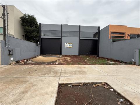 Barracão_galpão para locacao no Zona 08 em Maringa com 600m² por R$ 14.000,00