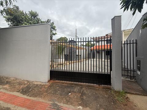 Sobrado para locacao no Jardim Santa Helena em Maringa com 311m² por R$ 3.000,00