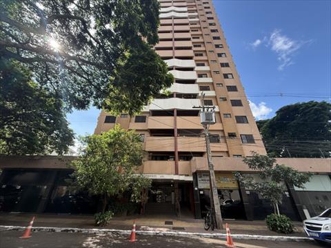 Apartamento para locacao no Chacara Paulista em Maringa com 172m² por R$ 3.300,00