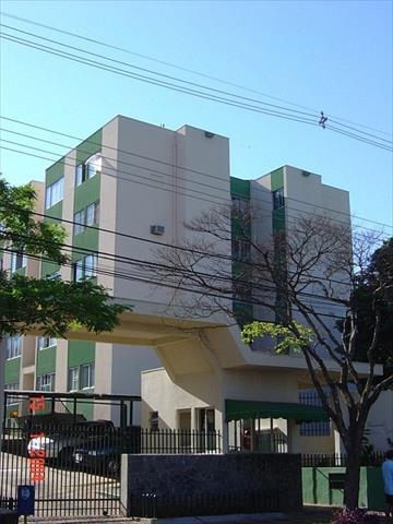 Apartamento para locacao no Zona 07 em Maringa com 0m² por R$ 700,00