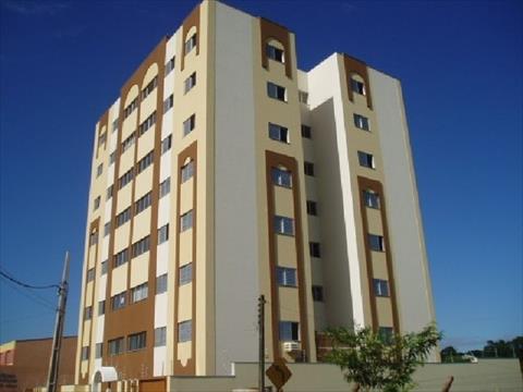 Apartamento para locacao no Zona 07 em Maringa com 0m² por R$ 900,00