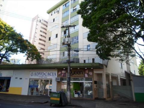 Apartamento para locacao no Zona 02 em Maringa com 0m² por R$ 1.000,00