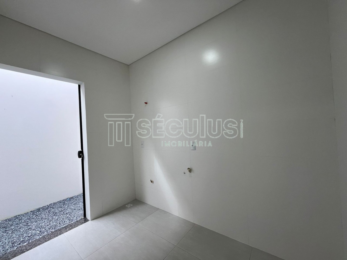 WhatsApp Image 2024-04-30 at 12.02.50.jpeg