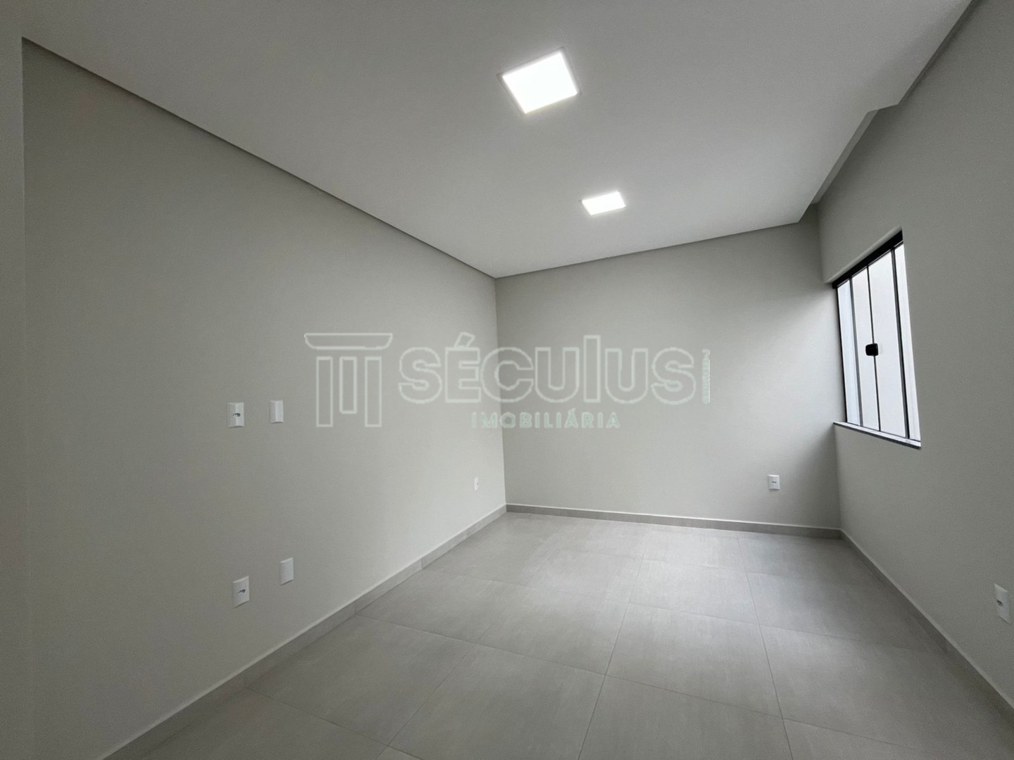 WhatsApp Image 2024-04-30 at 12.02.51.jpeg