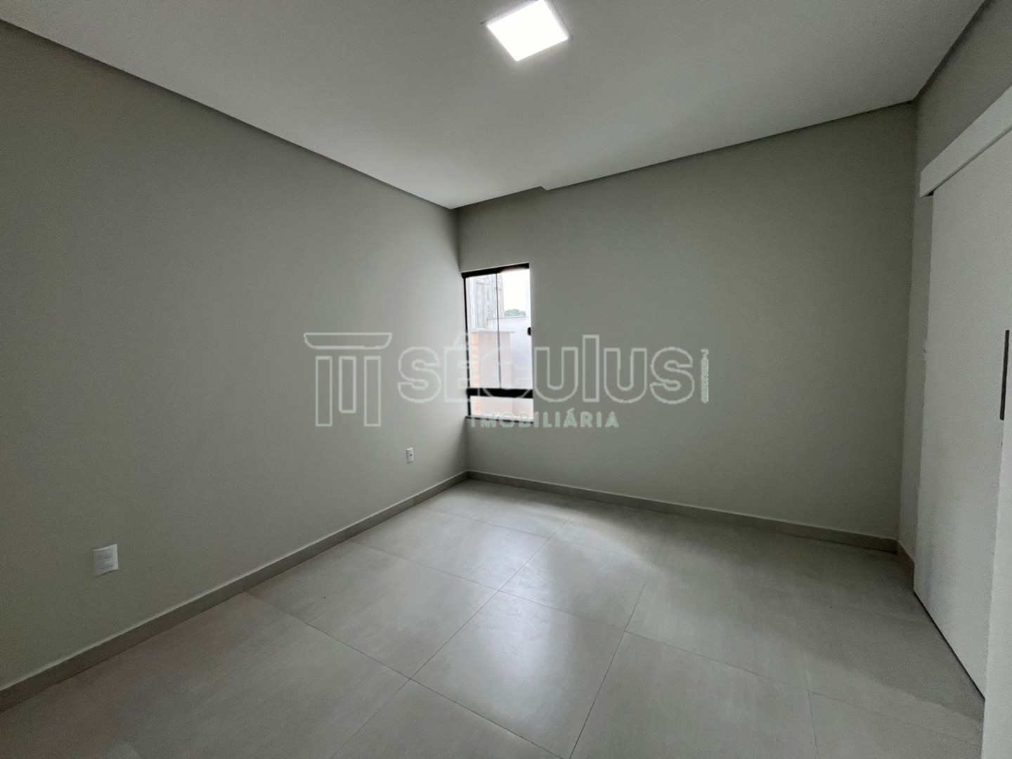 WhatsApp Image 2024-04-30 at 12.02.55 (1).jpeg