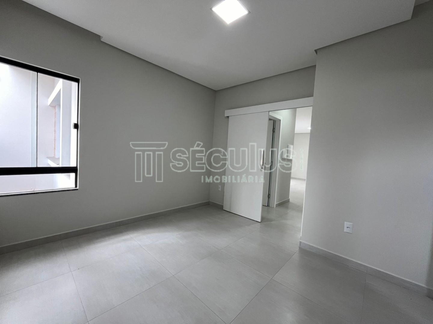 WhatsApp Image 2024-04-30 at 12.02.56.jpeg