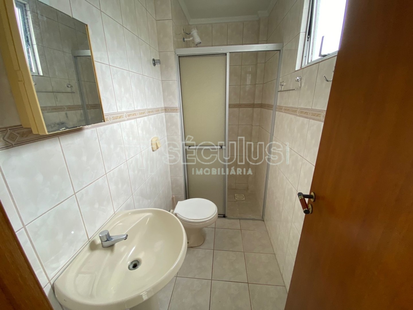 WhatsApp Image 2022-01-14 at 11.24.17.jpeg