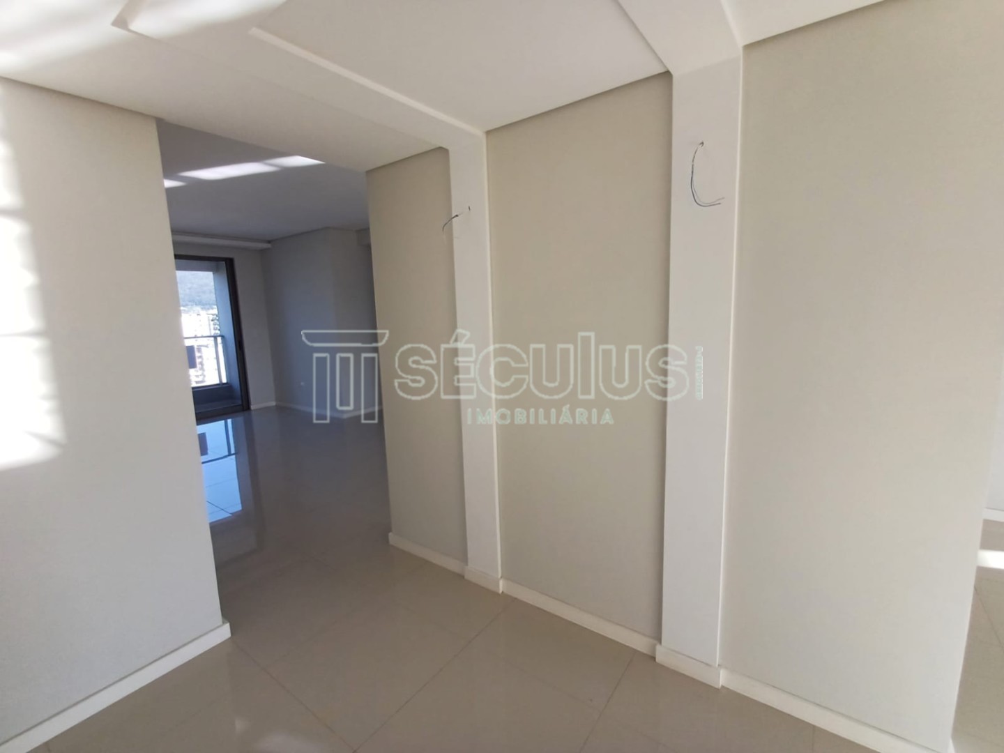 WhatsApp Image 2024-08-26 at 16.13.47.jpeg