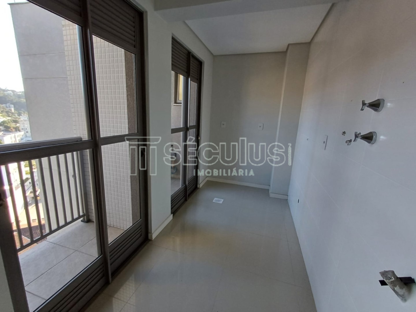 WhatsApp Image 2024-08-26 at 16.13.50.jpeg