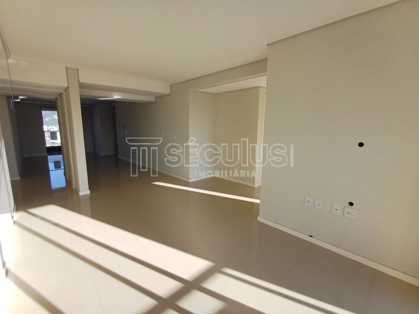 WhatsApp Image 2024-08-26 at 16.13.52 (1).jpeg