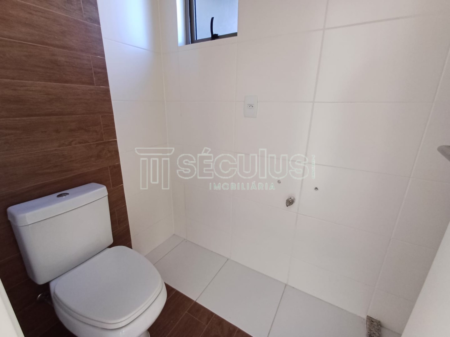 WhatsApp Image 2024-08-26 at 16.13.54 (2).jpeg