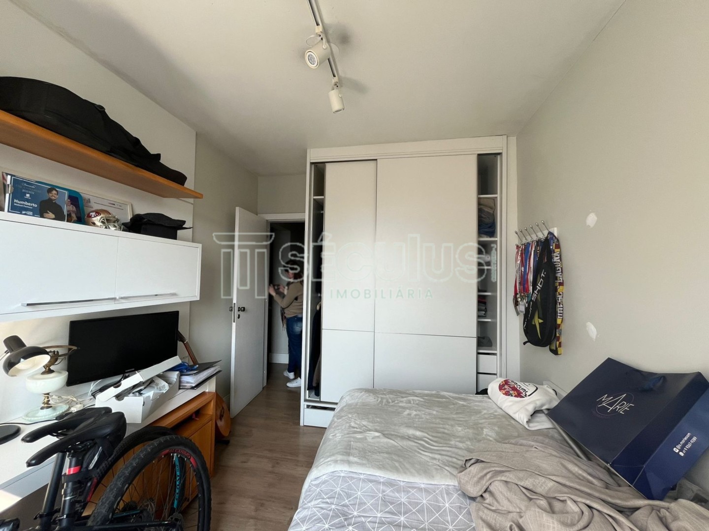 WhatsApp Image 2024-09-18 at 09.52.49 (4).jpeg