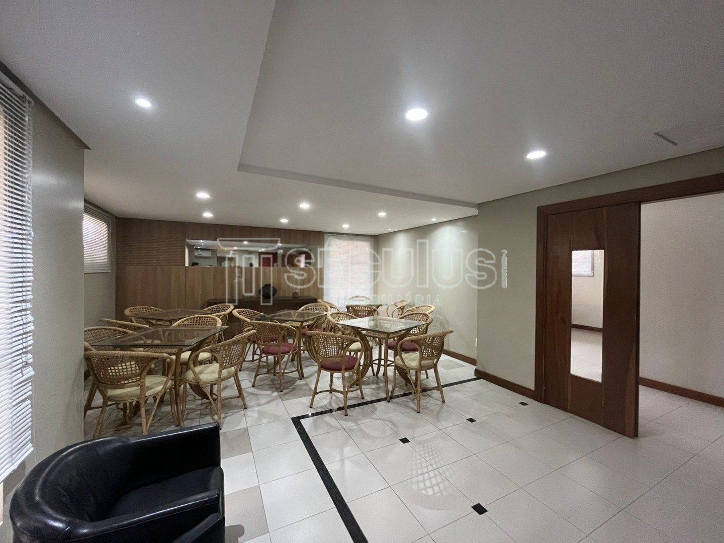 WhatsApp Image 2024-09-18 at 09.52.51 (3).jpeg