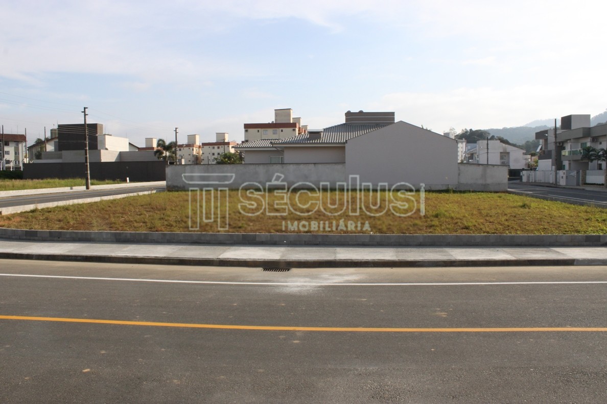 BOULEVARD-LOTE-40-3.JPG