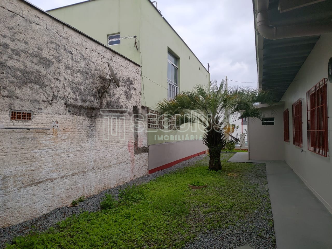 WhatsApp Image 2021-11-16 at 17.27.34 (1).jpeg