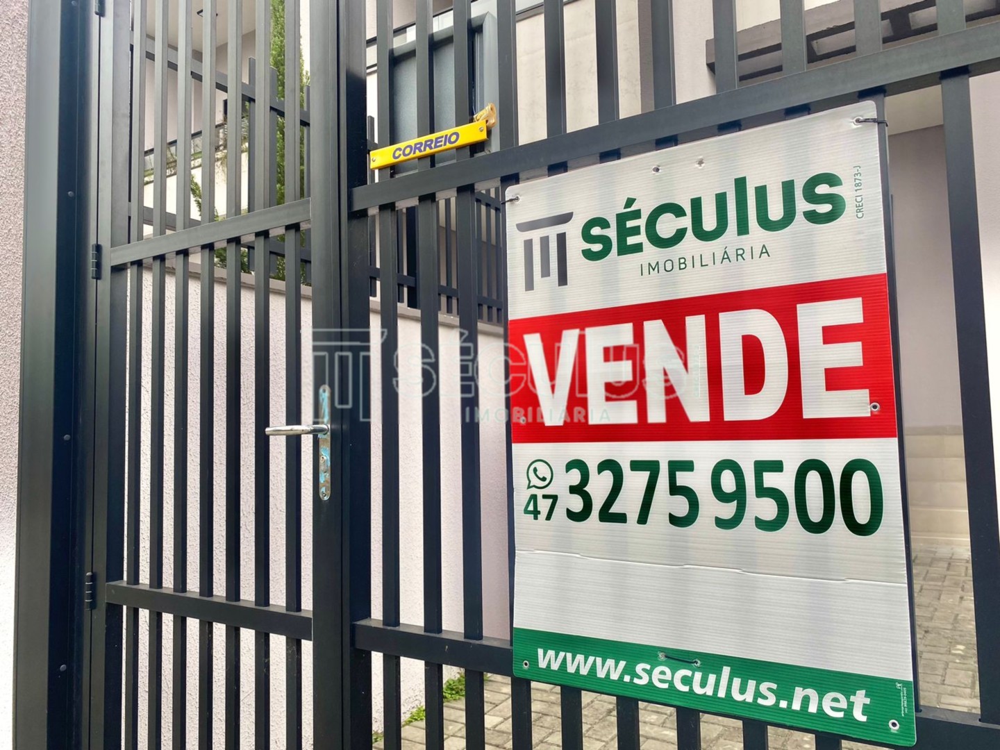 WhatsApp Image 2024-10-17 at 16.07.41 (1).jpeg