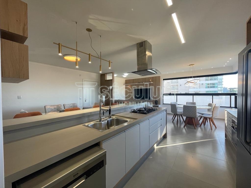 WhatsApp Image 2022-07-29 at 16.35.28 (12).jpeg