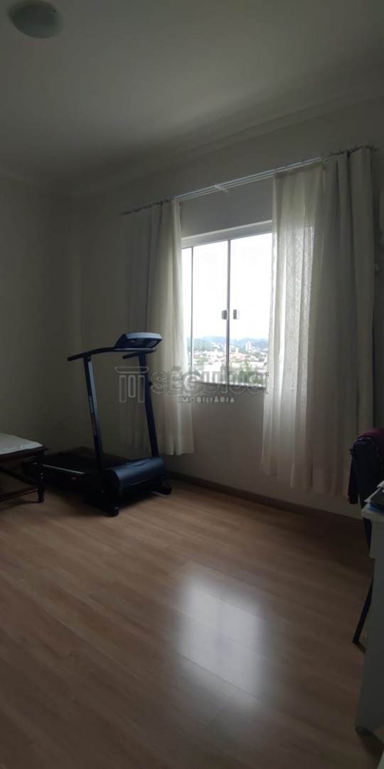 WhatsApp Image 2021-12-16 at 10.15.24 (7).jpeg