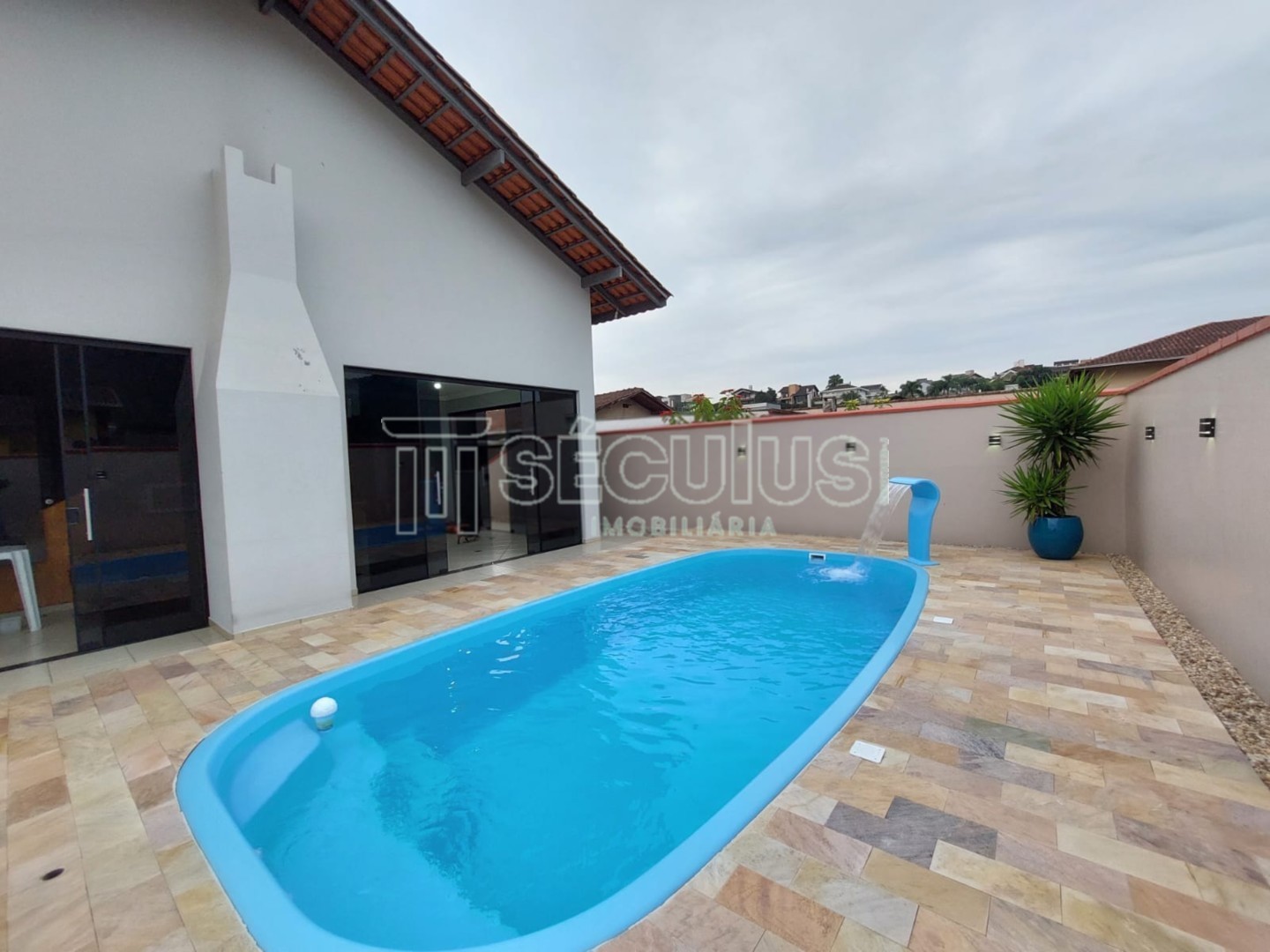 WhatsApp Image 2022-07-12 at 08.36.40.jpeg